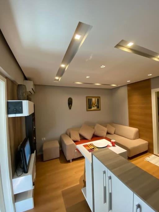 Апартаменти Tokaapartment Тирана